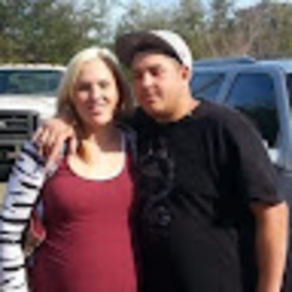 Meet your Posher, Alicia - Picture 1 of 1